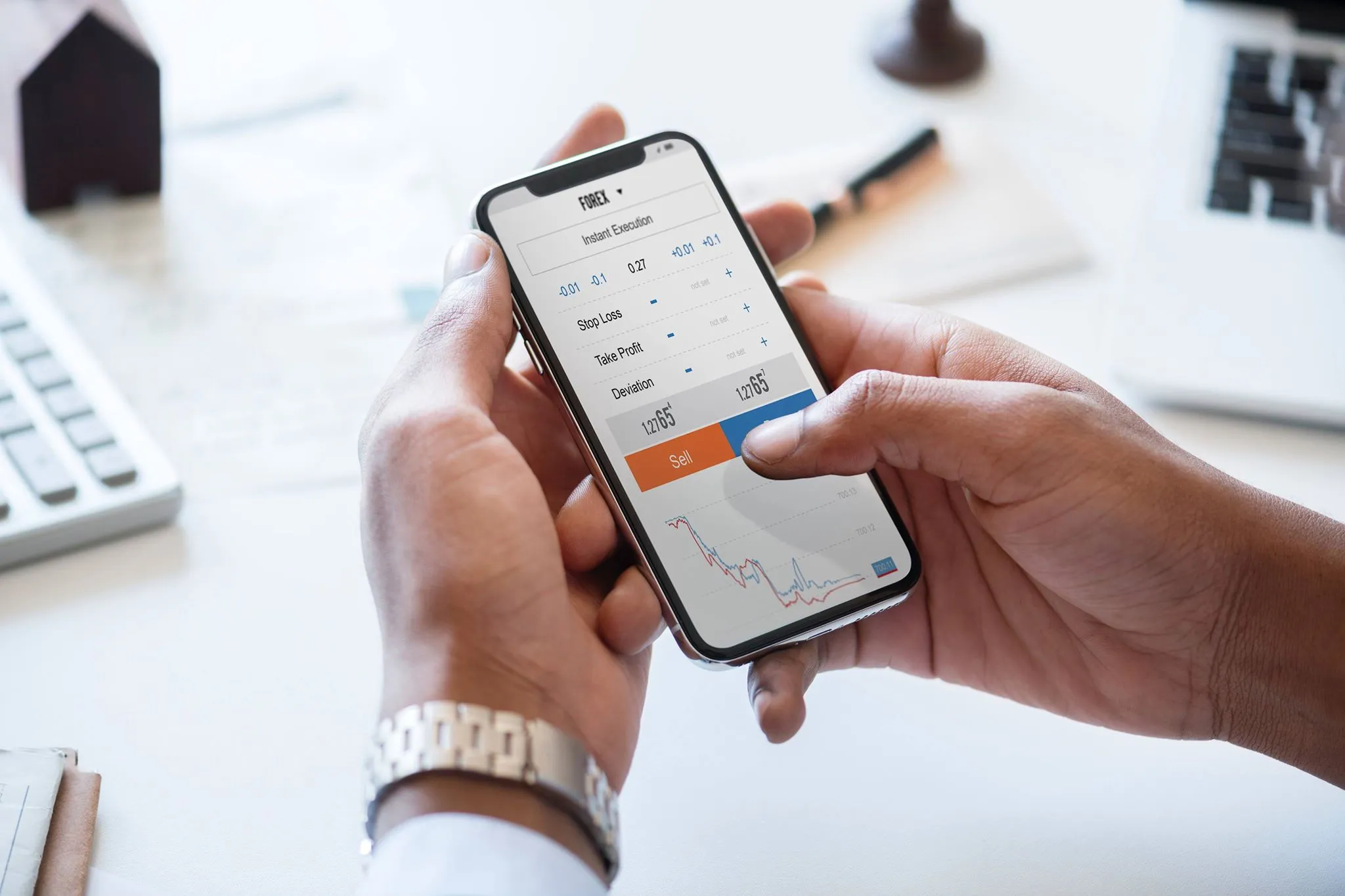 Économiser sa mémoire et sa batterie avec une application mobile ?