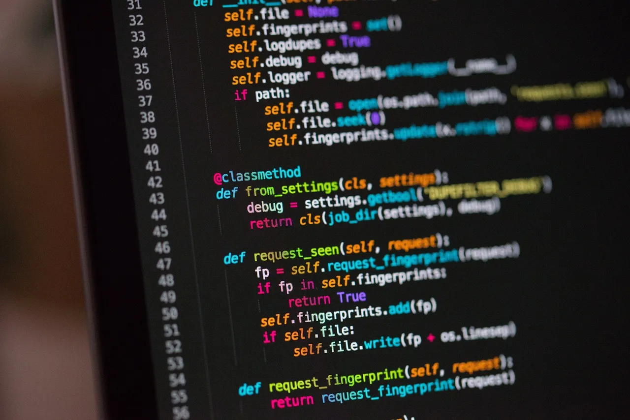 Tout savoir sur le rôle du développeur fullstack