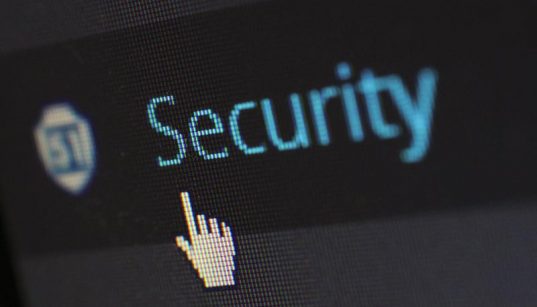 Comment détecter les logiciels espions sur votre téléphone et ordinateur