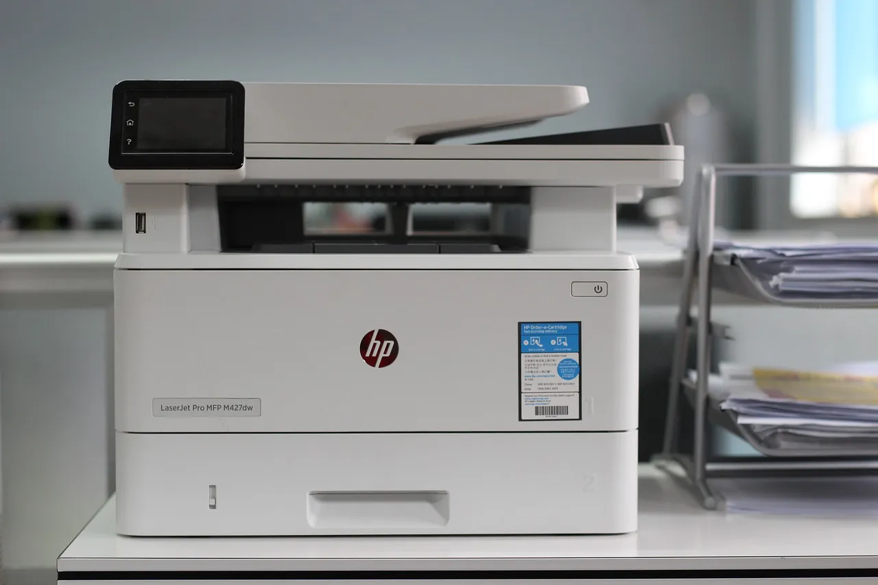 Guide d’achat High-Tech : imprimante laser vs jet d’encre