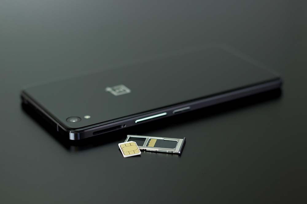 Comment découper sa carte micro SIM pour la transformer en nano SIM (et sans la casser !) ?