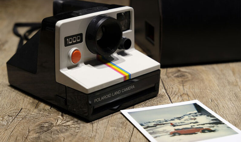 recharger appareil photo polaroid