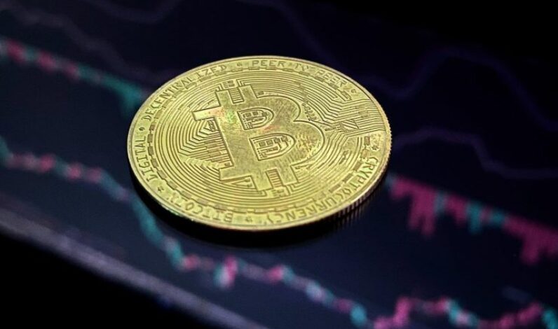 Que_dois_je_savoir_avant_d_investir_dans_les_crypto_monnaies?