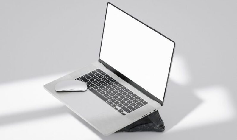 Commandez_facilement_votre_ordinateur_portable_sur_mesure_en_ligne