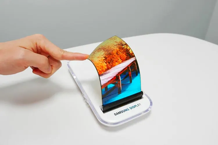 CES 2018 : Le smartphone à écran flexible de Samsung, le Galaxy X