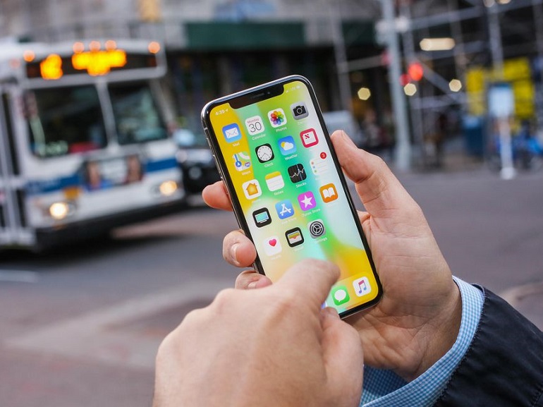 Apple prépare un iPhone avec 3 appareils photo 