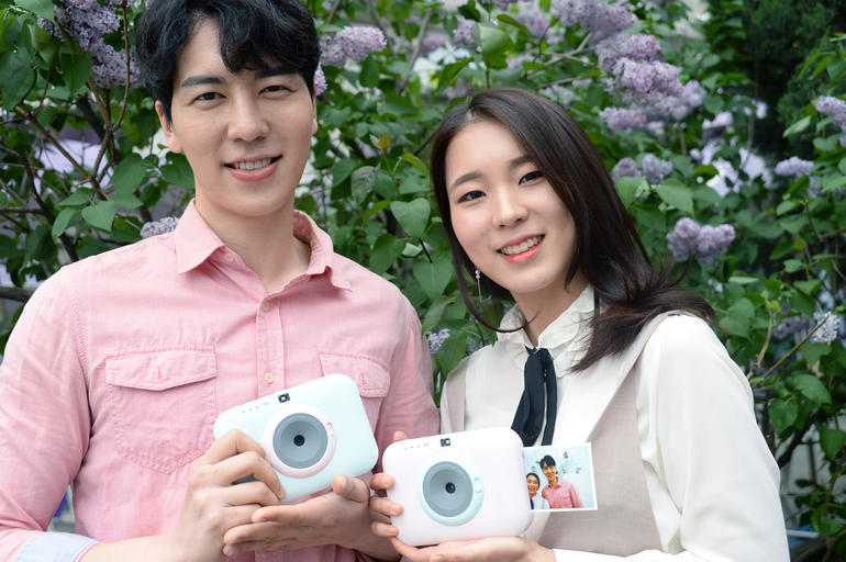 LG lance la caméra-imprimante hybride portable et instantanée