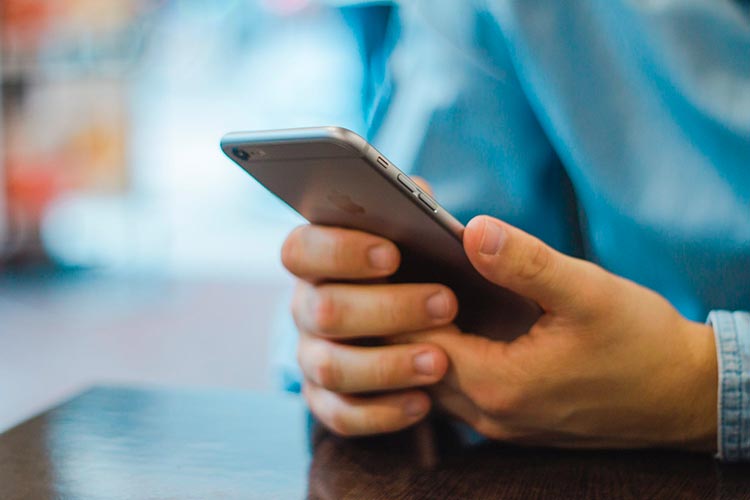 comment desimlocker Iphone