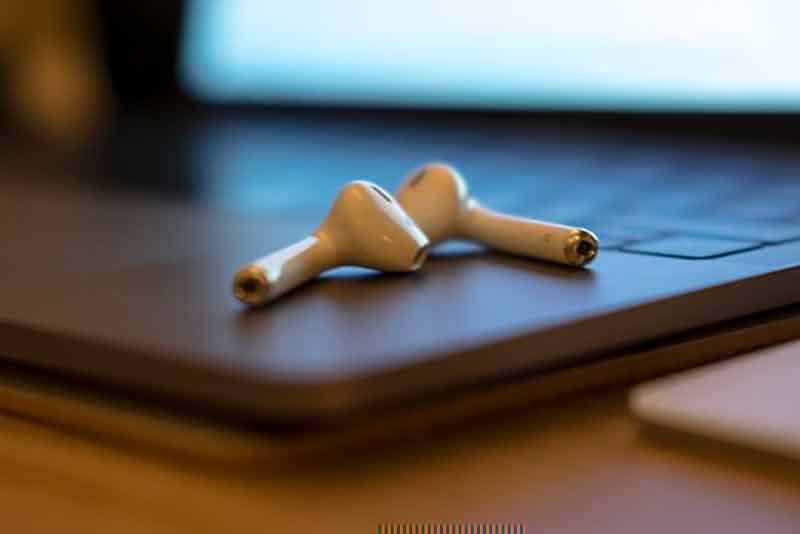 Apple a dévoilé les AirPods 2 lors de l’événement AirPods 2 au mois de mars