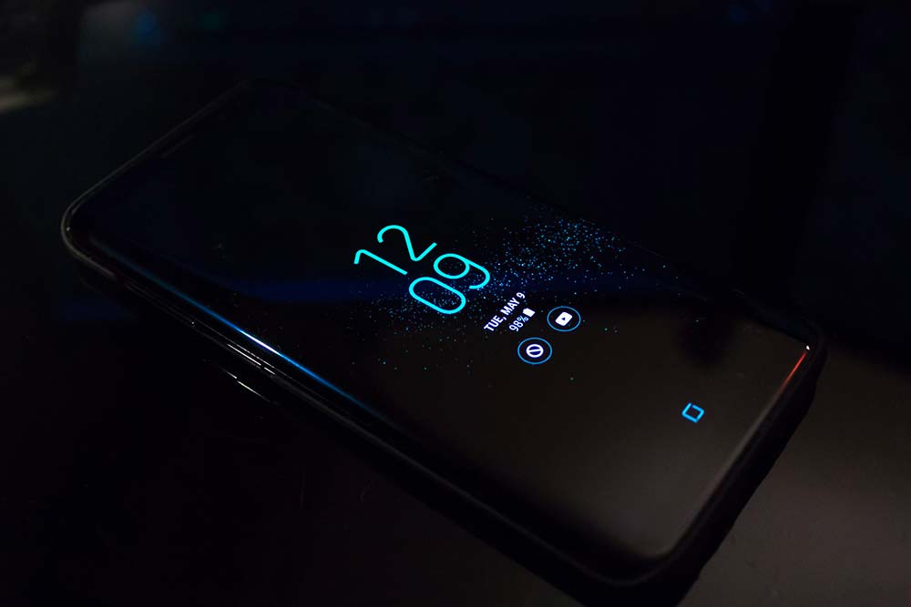 Canicule : voici comment éviter la surchauffe de votre smartphone !