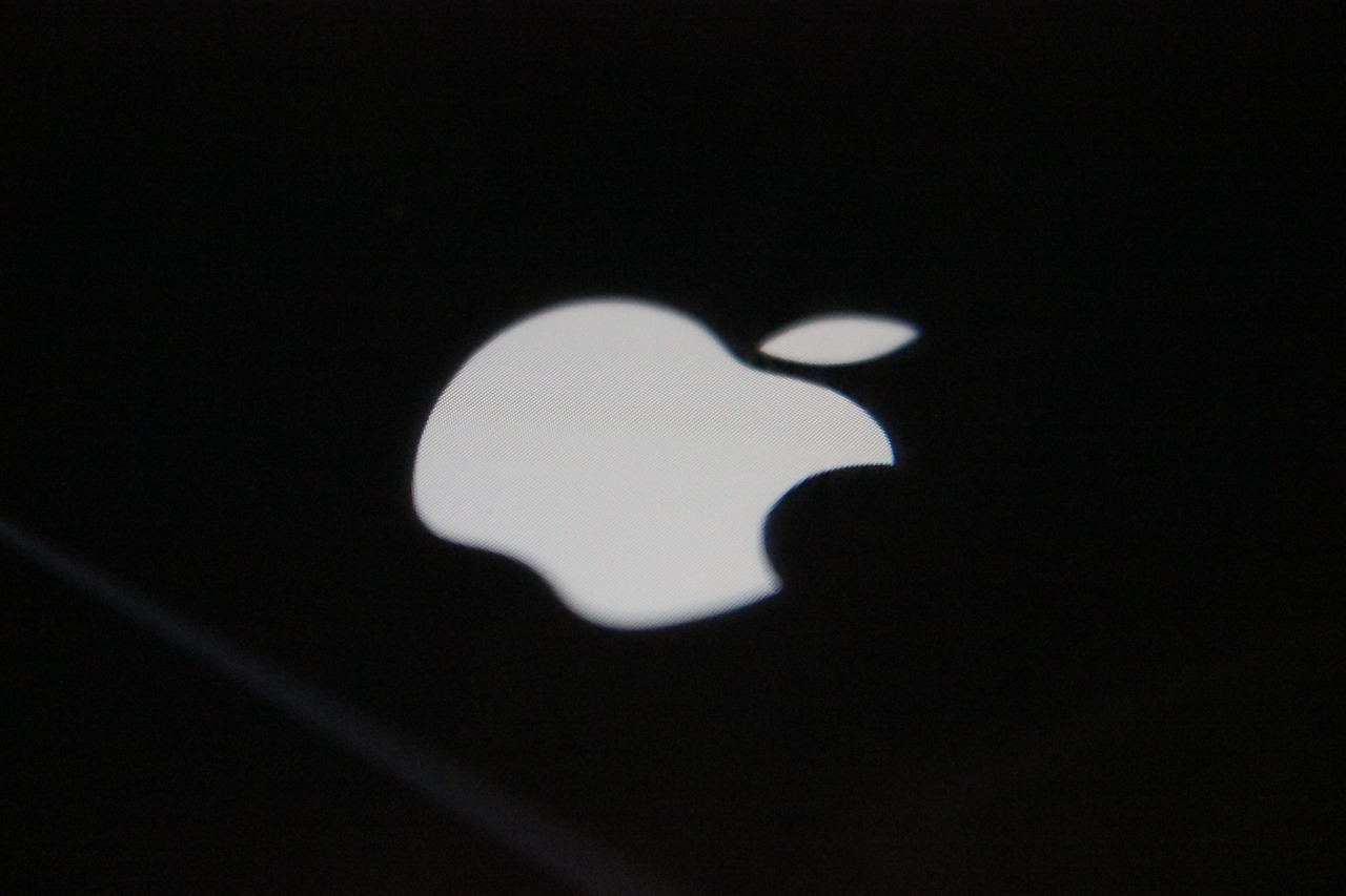 Publicités_iconiques_High_Tech_:_de_Apple_à_Samsung,_le_classement_ultime